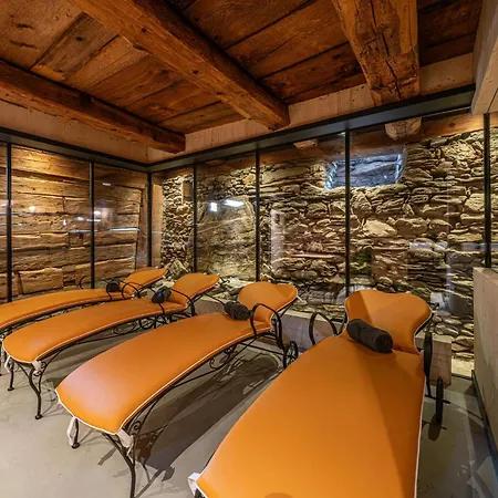 Raneburg 4 Futterhaus