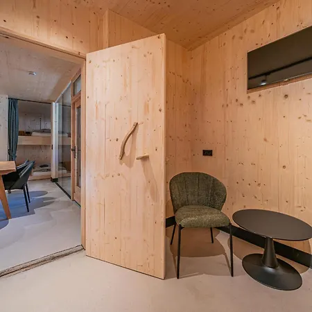 Raneburg 4 Futterhaus